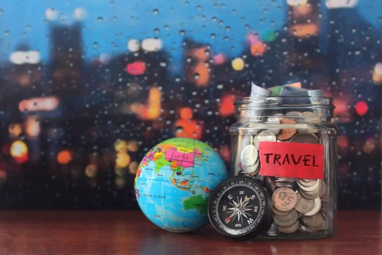 Budget travel: How can you travel the world on a tight budget effectively?